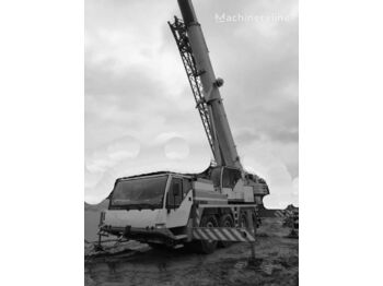 Cẩu bánh lốp LIEBHERR LTM 1060/2