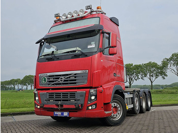 Xe đầu kéo VOLVO FH16 600