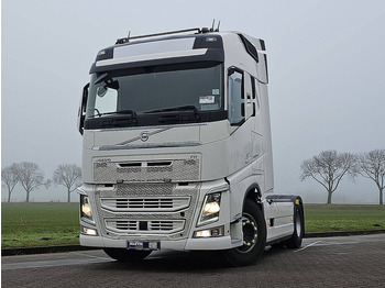 Xe đầu kéo VOLVO FH 500