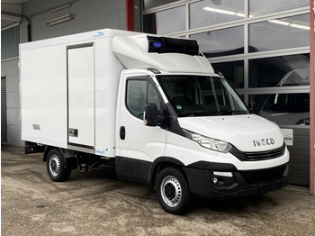 Xe van đông lạnh IVECO Daily 35s16