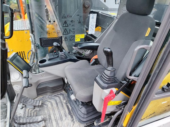 Máy xúc bánh xích Volvo ECR235EL: hình 5