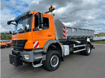 Xe tải nâng móc MERCEDES-BENZ Axor 1829