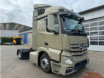 Xe đầu kéo MERCEDES-BENZ Actros 1840