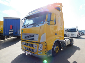 Xe đầu kéo VOLVO FH 460