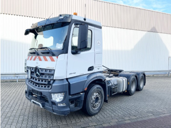 Xe đầu kéo MERCEDES-BENZ Arocs 2648