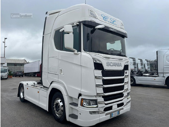 Xe đầu kéo SCANIA S 500