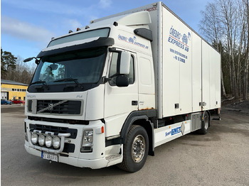 Xe tải VOLVO FM 300