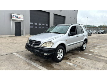 Xe hơi MERCEDES-BENZ