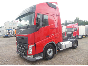 Xe đầu kéo VOLVO FH13 500