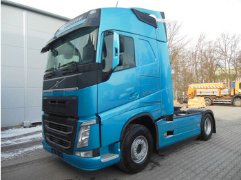 Xe đầu kéo VOLVO FH13 540