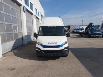 Xe van đông lạnh IVECO Daily 35s16