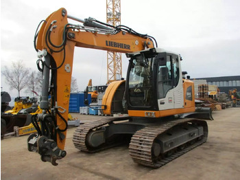 Máy xúc bánh xích LIEBHERR R 920