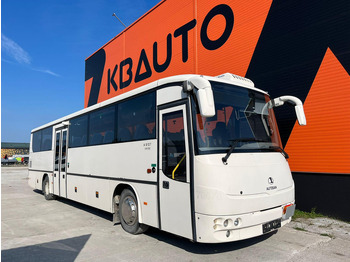 Xe bus ngoại ô