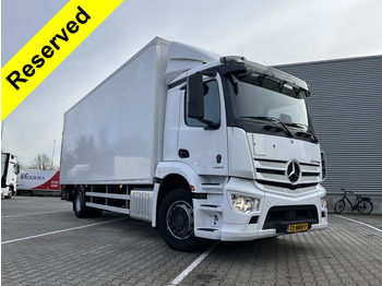 Xe tải hộp MERCEDES-BENZ Actros