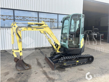 Máy xúc mini YANMAR VIO 25