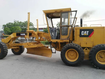 Máy san CATERPILLAR 140H