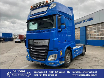 Xe đầu kéo DAF XF 106 480