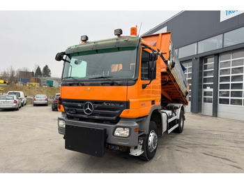 Xe ben MERCEDES-BENZ Actros 1841