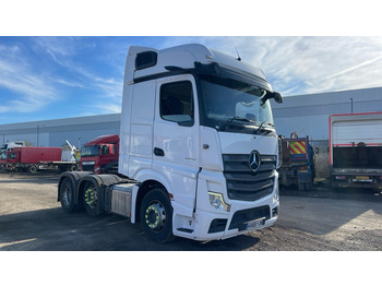 Xe đầu kéo MERCEDES-BENZ Actros 2545