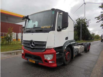 Xe tải chuyên chở tự động MERCEDES-BENZ Actros