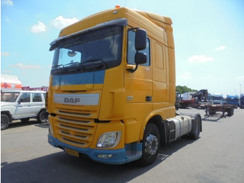 Xe đầu kéo DAF XF 440