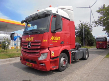 Xe đầu kéo MERCEDES-BENZ Actros 1836