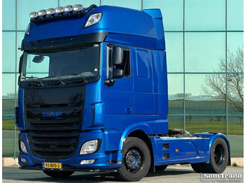 Xe đầu kéo DAF XF 460