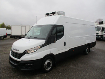 Xe van đông lạnh IVECO Daily 35s16