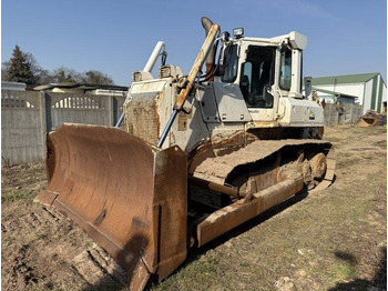 Máy ủi KOMATSU D65EX-15