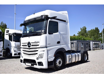 Xe đầu kéo MERCEDES-BENZ Actros 1845