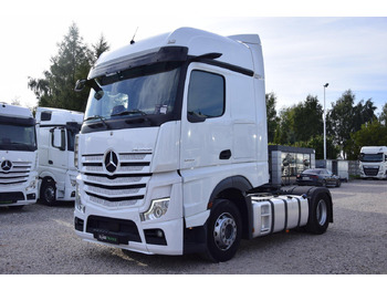 Xe đầu kéo MERCEDES-BENZ Actros 1845