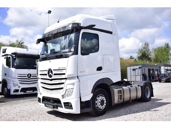 Xe đầu kéo MERCEDES-BENZ Actros 1845