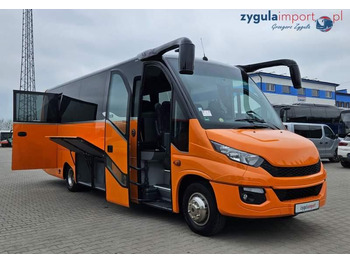 Xe bus mini IVECO Daily 70c18