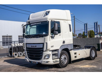 Xe đầu kéo DAF CF 85 460