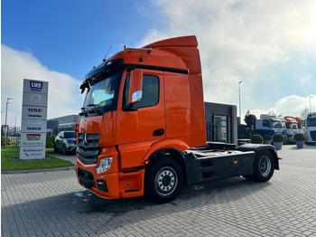 Xe đầu kéo MERCEDES-BENZ Actros 1836