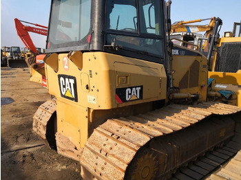 Máy ủi CATERPILLAR D5K