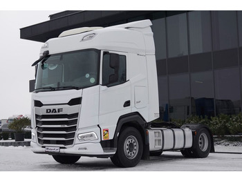 Xe đầu kéo DAF XF 530