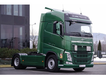 Xe đầu kéo VOLVO FH 500