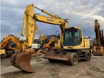 Máy xúc bánh lốp KOMATSU