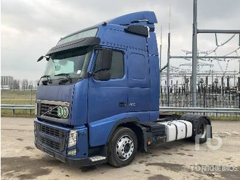 Xe đầu kéo VOLVO FH12 460