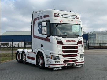 Xe đầu kéo SCANIA R 500