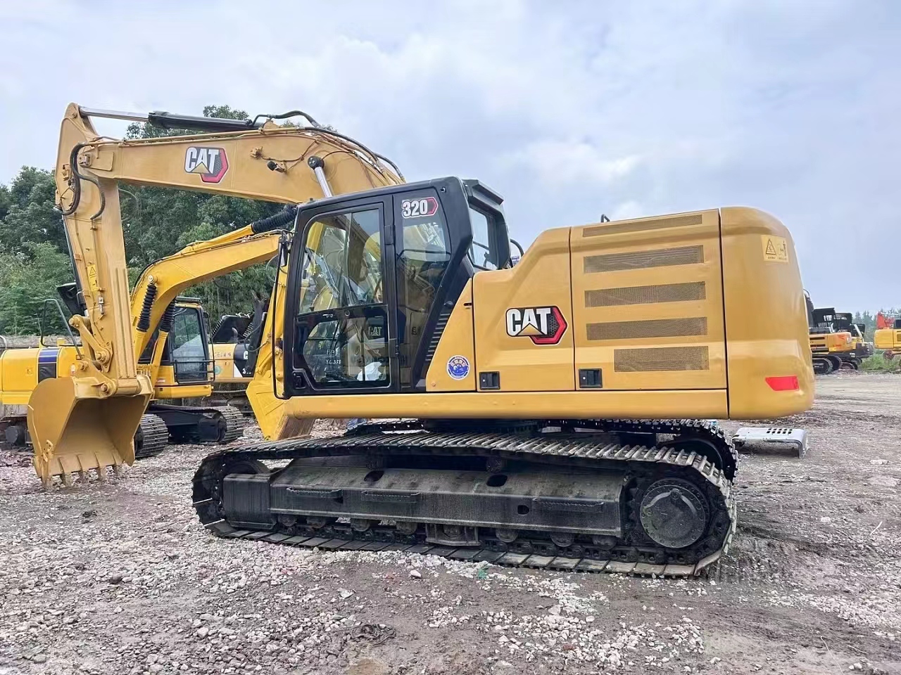 Máy xúc bánh xích CATERPILLAR 320GC