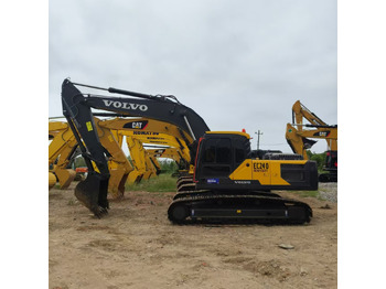 Máy xúc bánh xích VOLVO EC240