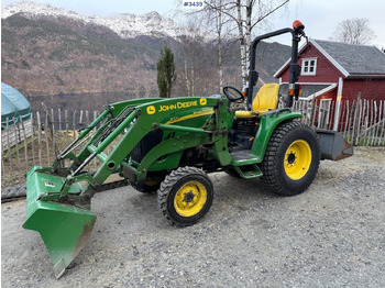 Máy cày JOHN DEERE 3720