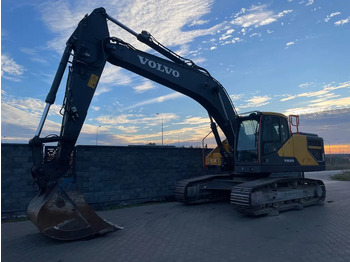 Máy xúc bánh xích VOLVO EC250EL