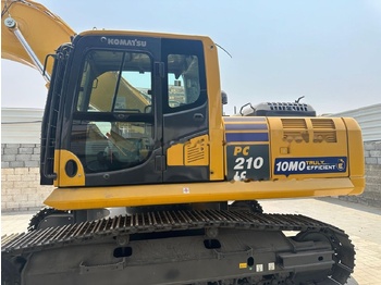 Máy xúc bánh xích KOMATSU PC210LC-10