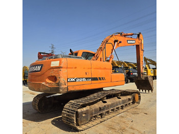 Máy xúc bánh xích Doosan DX225LCA: hình 5