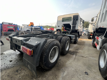 Xe đầu kéo SINOTRUK HOWO tralier head: hình 2