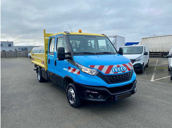 Xe tải nhỏ phẳng, Xe tải van Iveco Daily doppia cabina: hình 2