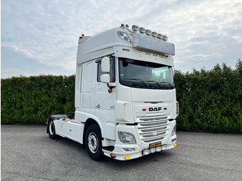 Xe đầu kéo DAF XF 510